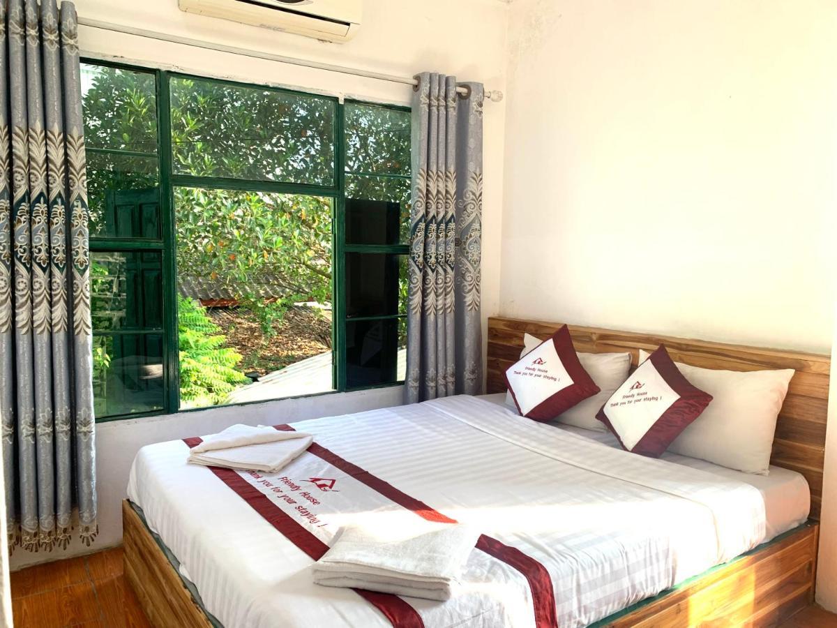 Vang Vieng Lily Backpackers Hostel Exterior photo